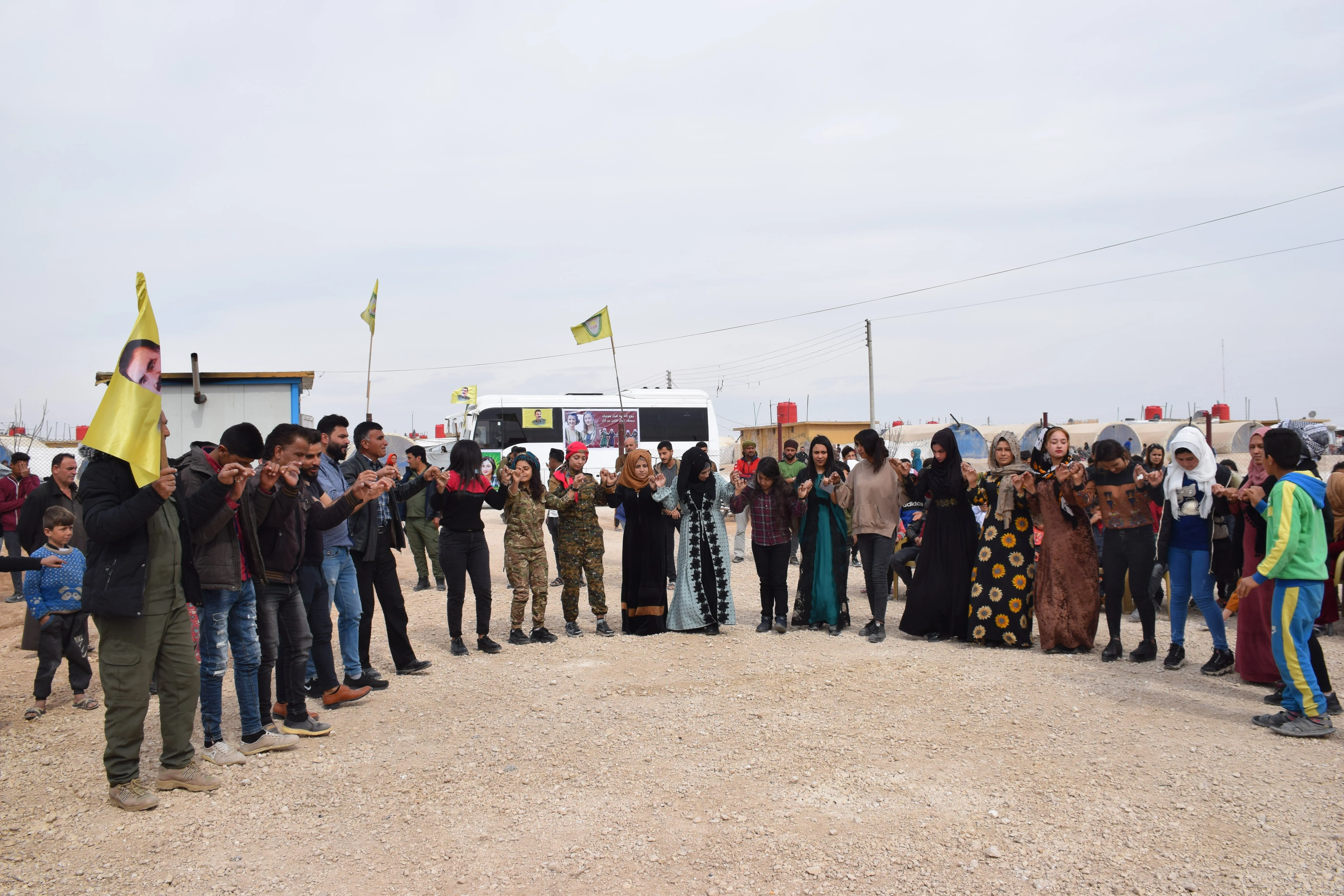 Yekitiya Jinên Ciwan û Kongra Star çalakî li dar xistin