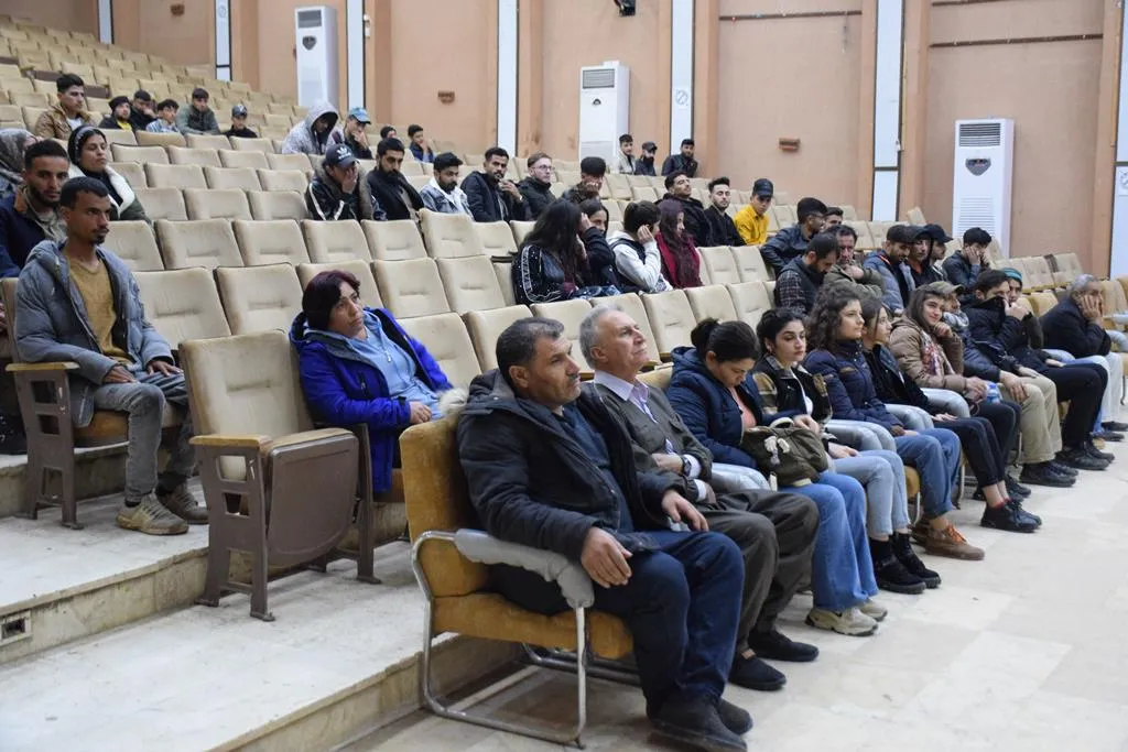 Bi boneya Roja Şano ya Cîhanê du şano hatin pêşandan
