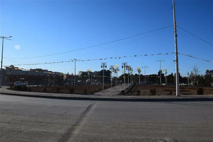 Kantona Hesekê ji bo Newrozê hate xemilandin