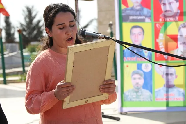 Şêniyên Amûdê şehîdên meha Adarê bi bîr anîn