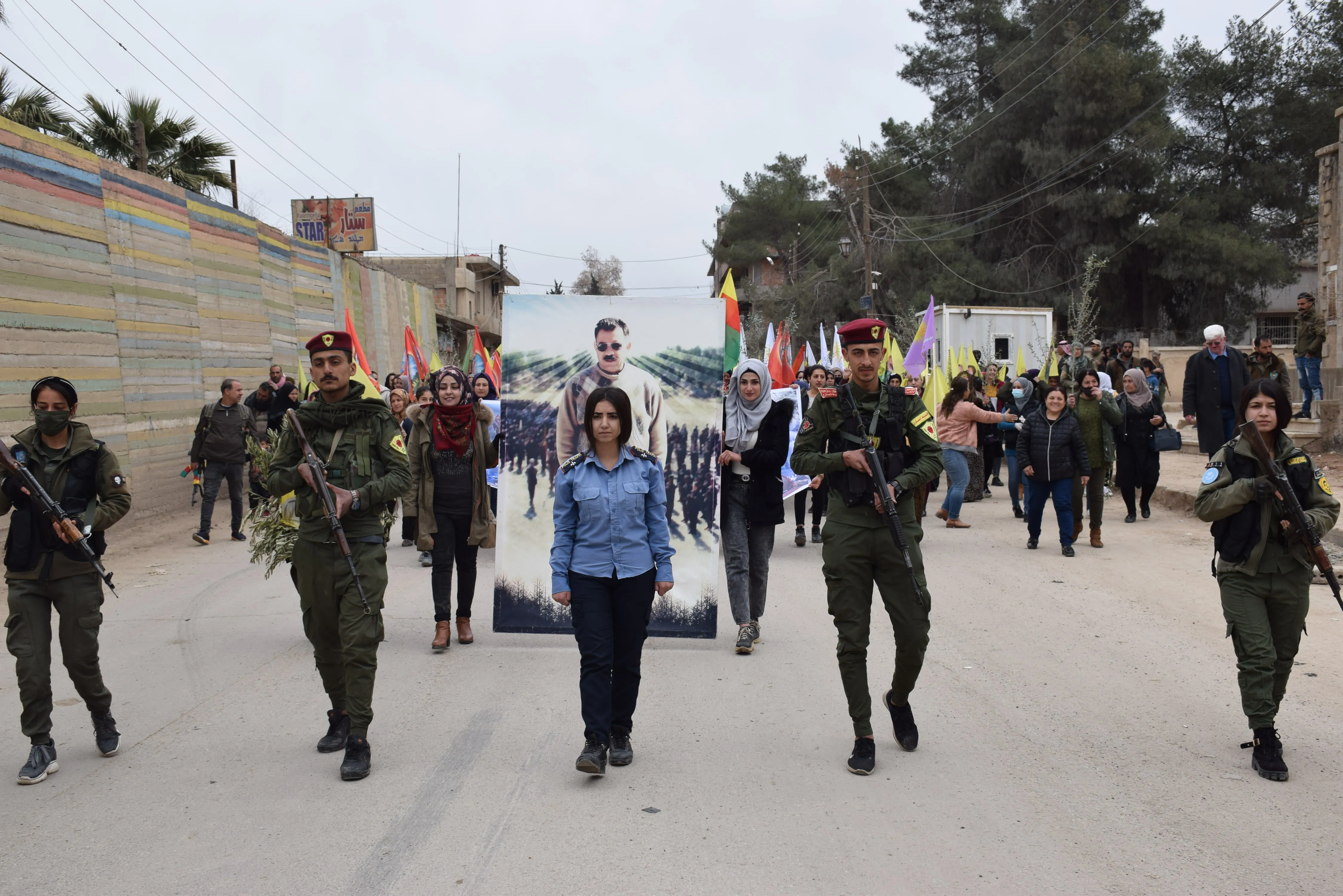 Bi hezaran şêniyên herêma Cizîrê: Na ji dagirkirina Efrînê re