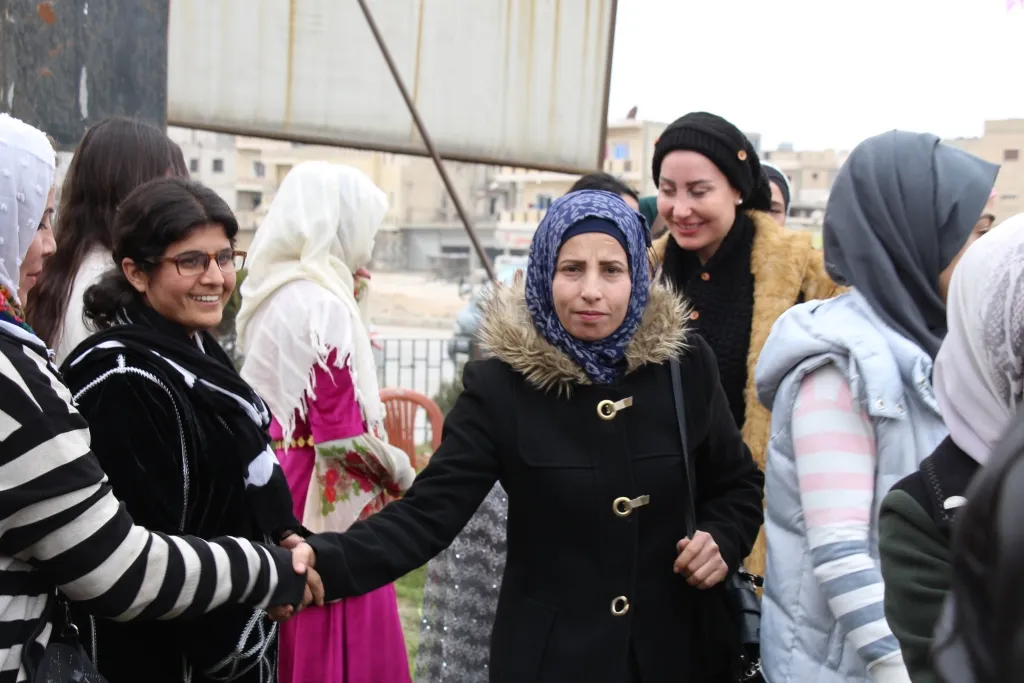 Dayikên Aştiyê û yên şehîdan banga azadiya fîzîkî ya rêber Ocalan kir