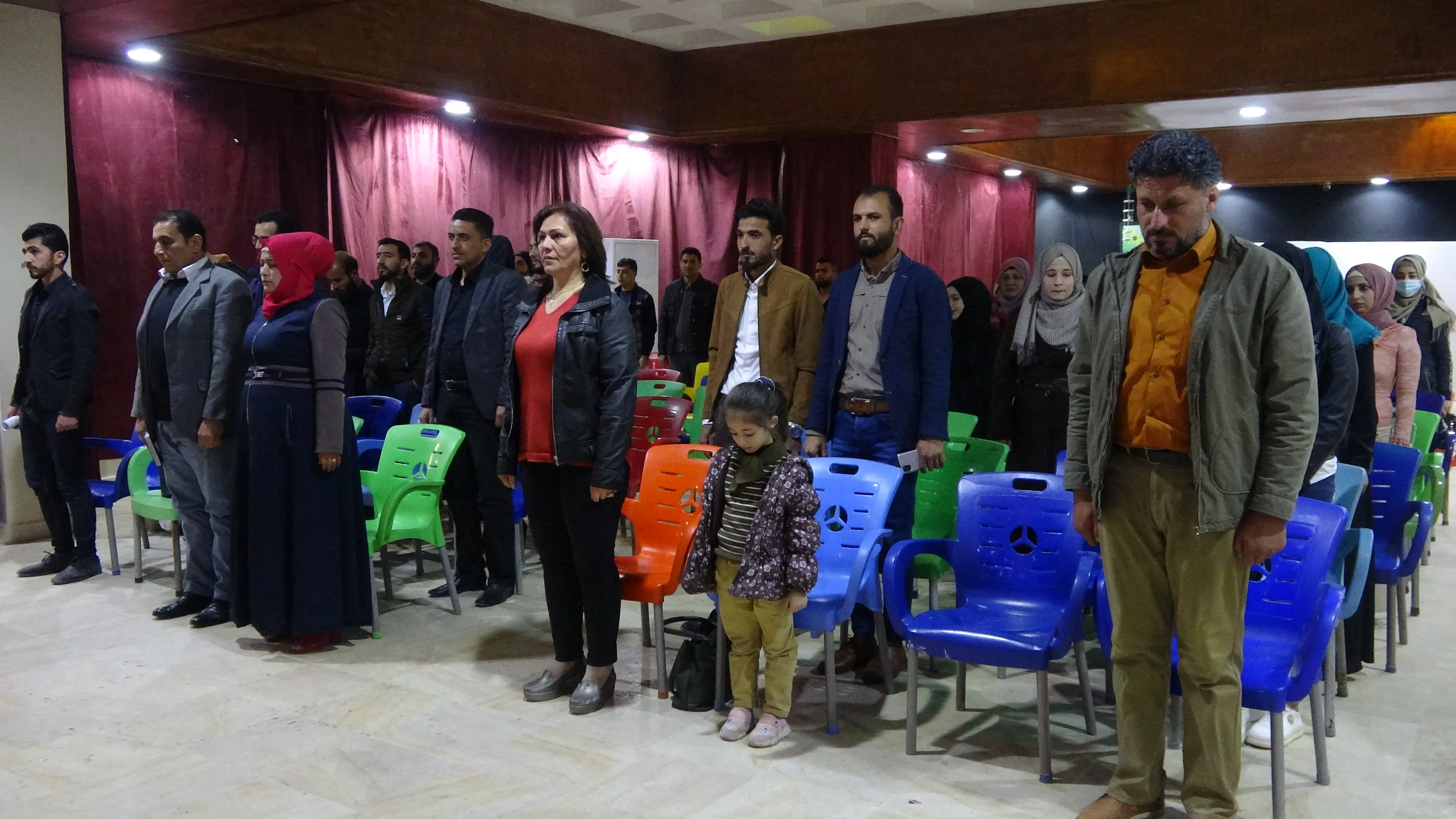Yekitiya Rewşenbîran a Tebqayê şevbuhêrka çîrok û helbestan li dar xist
