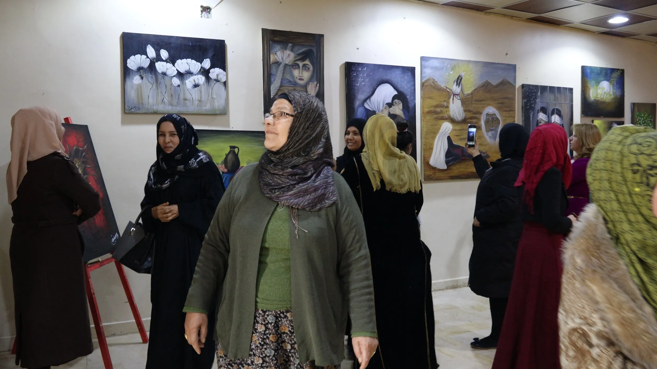 Li Tebqayê pêşangeha şêwekariyê