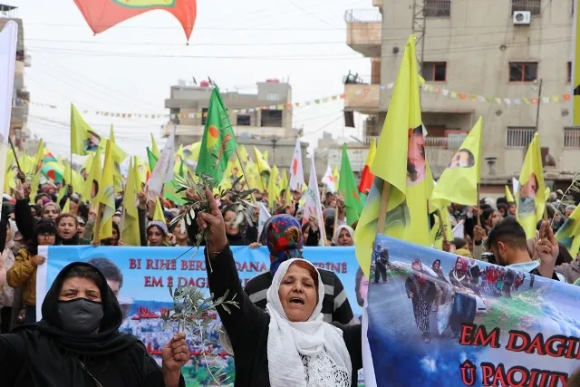 ​​​​​​​Li Qamişlo meşeke girseyî ji bo Efrînê hate lidarxistin