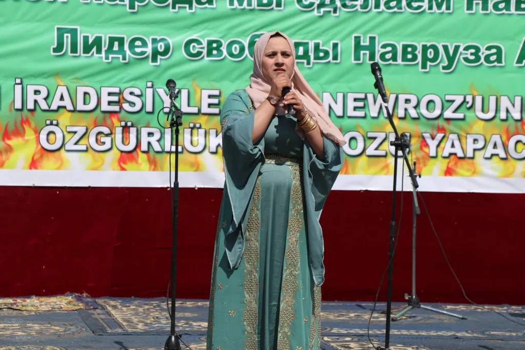 ​​​​​​​Şêniyên Minbicê bi coş Newroz pîroz kir