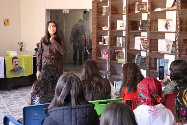 Piştî 34 salan ji komkujiya Helebçe xeteriya çekên kîmyewî li ser gelê Kurd didome