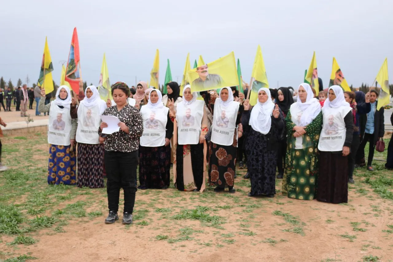 Palatforma çalakiyên hevbeş şehîdên azadiyê bi bîr anîn
