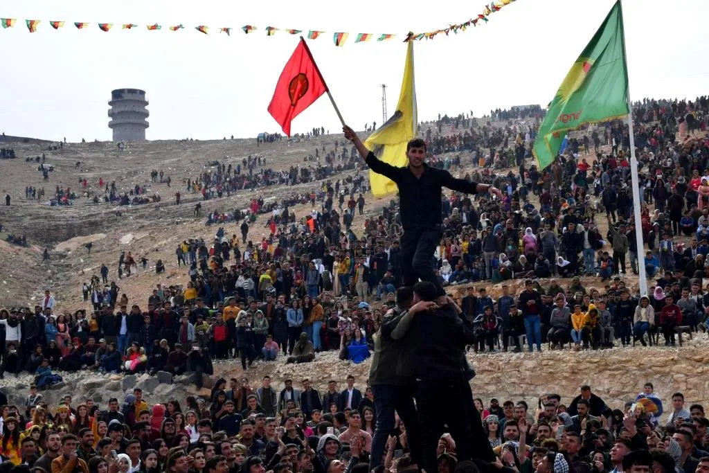 Ji bo rakirina qedexeya li ser PKK'ê banga xurtkirina têkoşînê kir