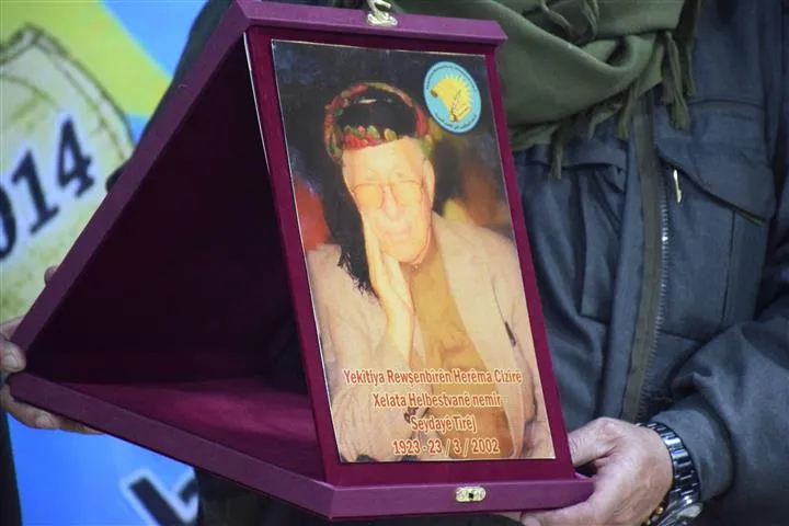 ​​​​​​​Helbestvan Seydayê Tîrêj li Hesekê hat bibîranîn