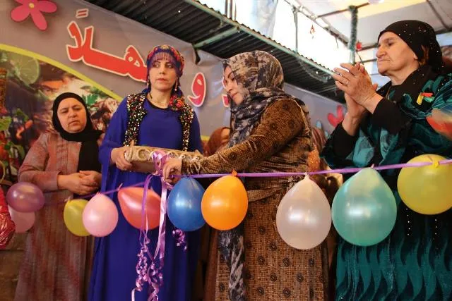 ​​​​​​​Li Helebê bi boneya Roja Jinan a Cîhanê çalakî hatin lidarxistin