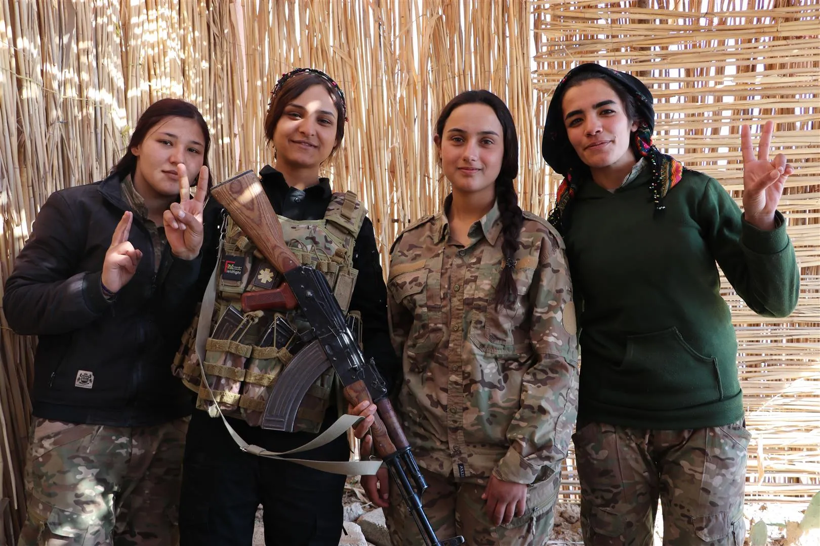 ' YPJ'ê jin kirin yek û anîn ser rêya azadiyê '