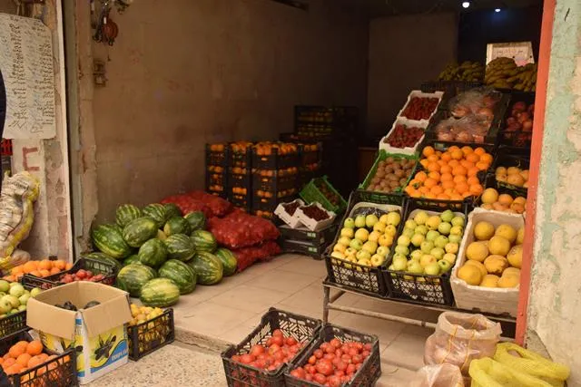 Buhayê sebzeyan bilind bûye û bazar li hêviya berhemên xwecehî ne