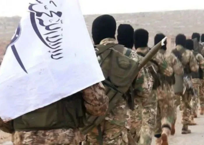 Bandorên veguhastina çeteyan bi destê Tirkiyê ber bi Ukraynayê ve