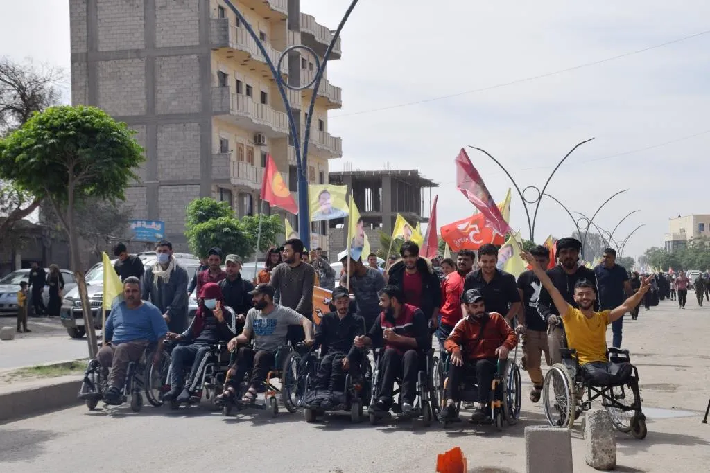 Birîndarên şer: Tirkiye ji DAIŞ xetertir e û divê li hemberê were sekinandin
