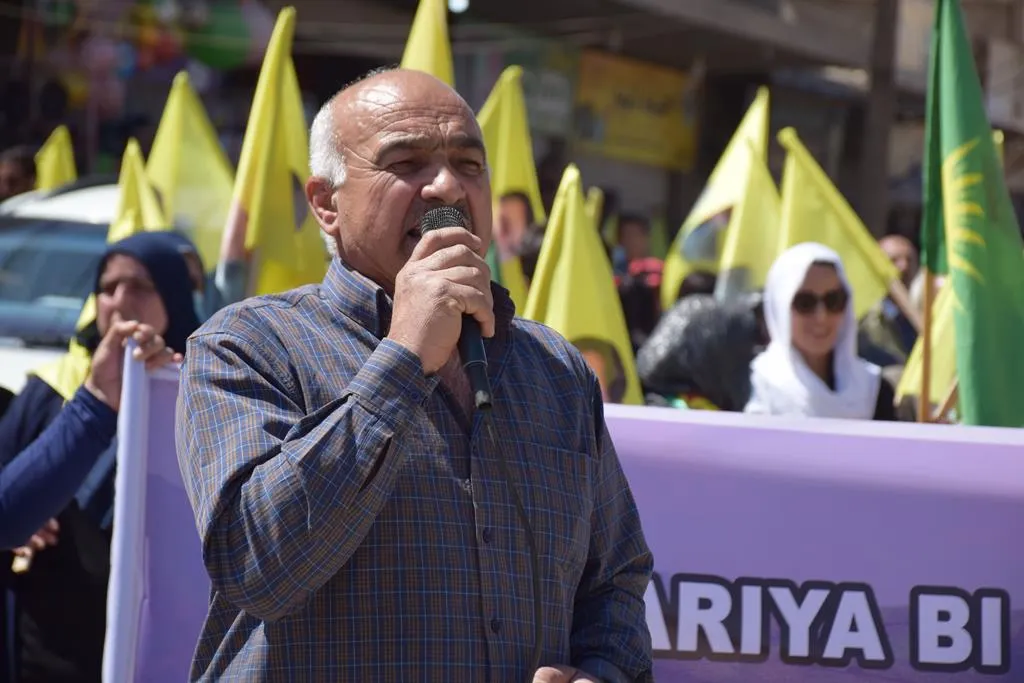 Welatiyên Rojava li dijî xiyaneta PDK`ê û dagirkeriya Tirk li qadan in