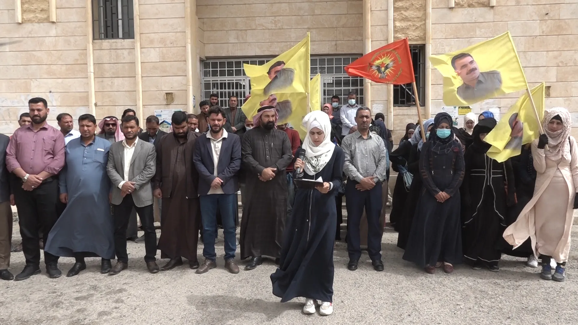 Meclisa Ciwanan a Dêrazorê ambargoya li ser taxên Helebê şermezar kir