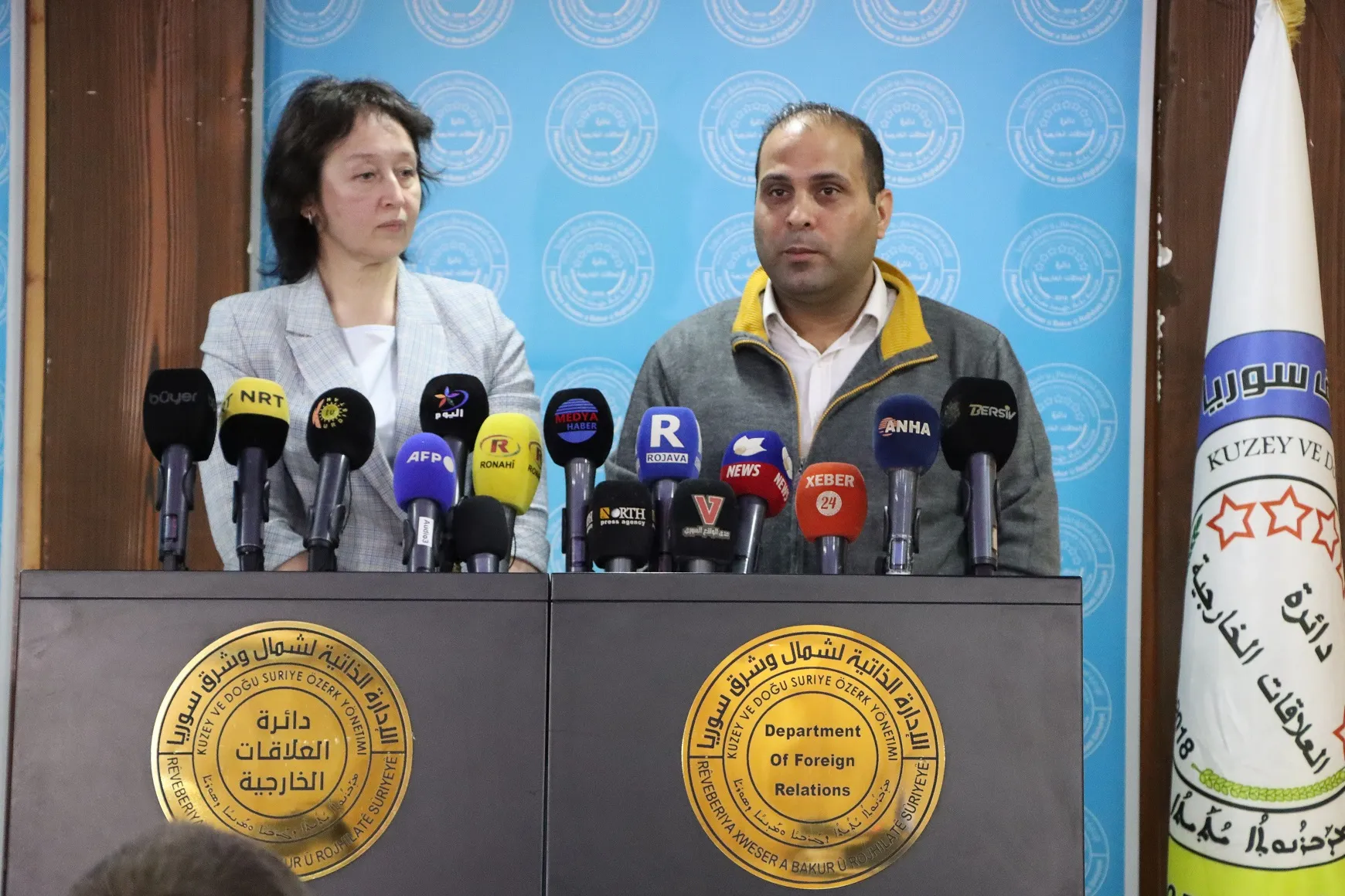 Rêveberiya Xweser 10 zarokên çeteyên DAIŞ`ê radestî Rûsyayê kirin