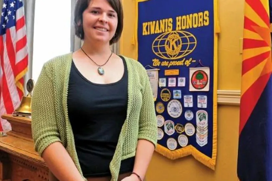 Keçeke êzidî bûyerên nêzîkatiyên El-Bedadî bi Kayla Mueller re eşkere kirin