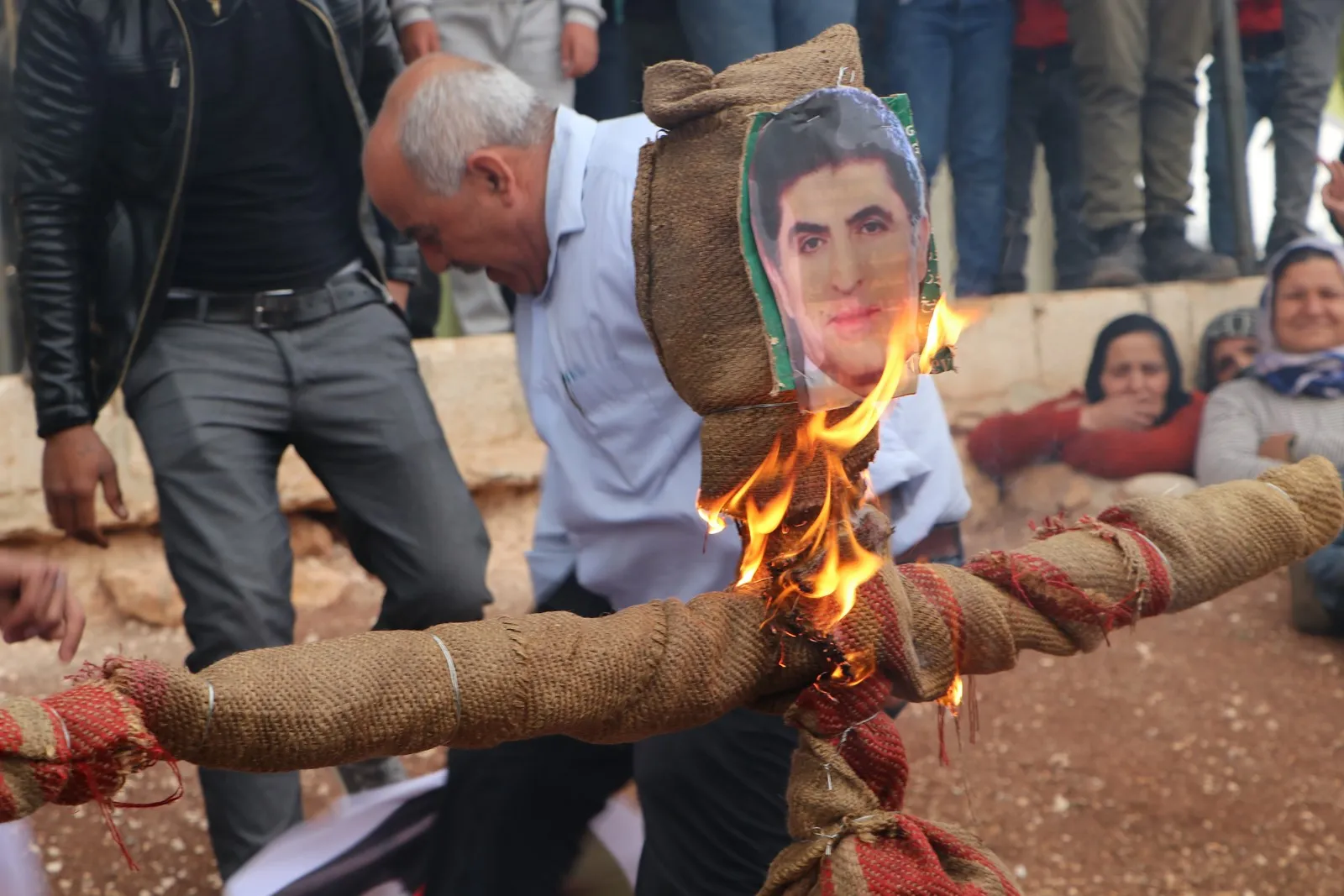 Li Şehbayê bi deh hezaran PDK'ê şermezar kir û berxwedana gerîla silav kir