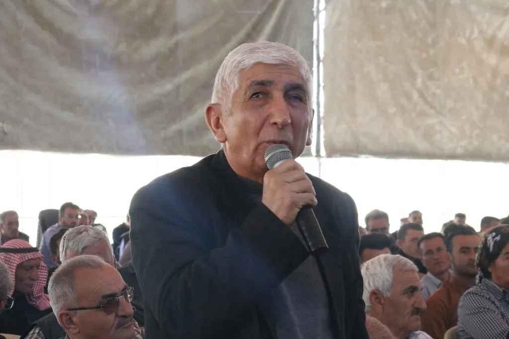Komîteya Sazkirina Peymana Civakî bi şêniyên  kantona Qamişlo re rûnişt
