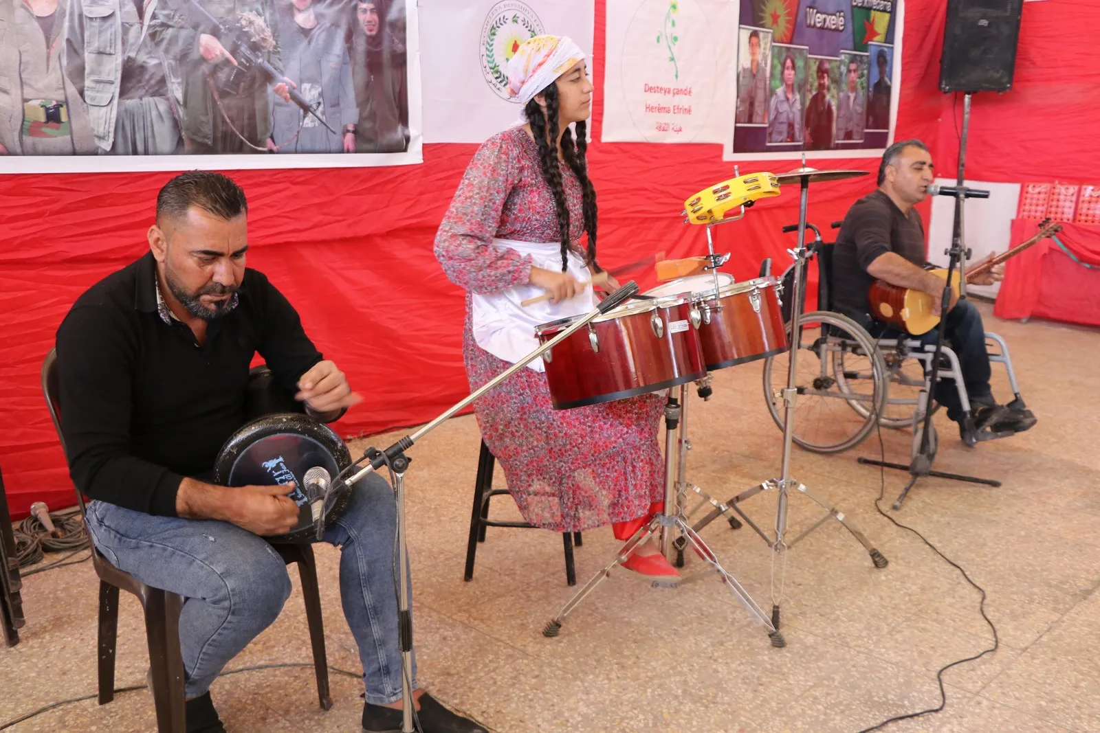 Gaziyan rojbûna rêber Ocalan pîroz kir