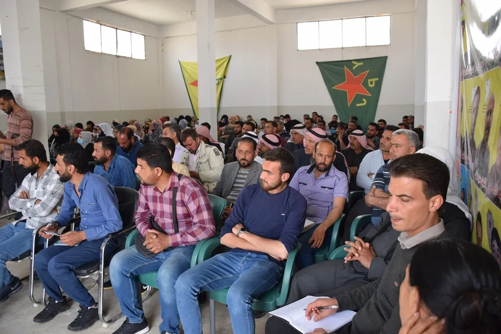 Komîteya Sazkirina Peymana Civakî civîna xwe ya sêyemîn bi dawî kir