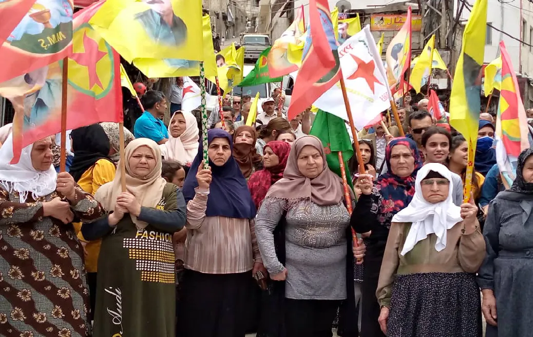 Êrişên dewleta Tirk li Şamê hatin şermezarkirin