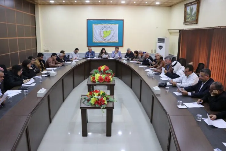 MSD’ê têgeha "nenavendî" û pêşniyarên li ser pêşeroja Sûriyê nîqaş kirin