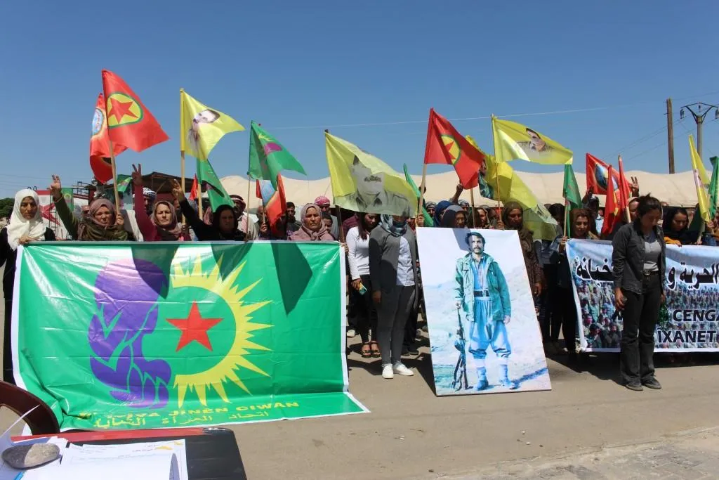 Ji bo piştgiriya gerîla li Kobanê konê çalakiyê hat vedan