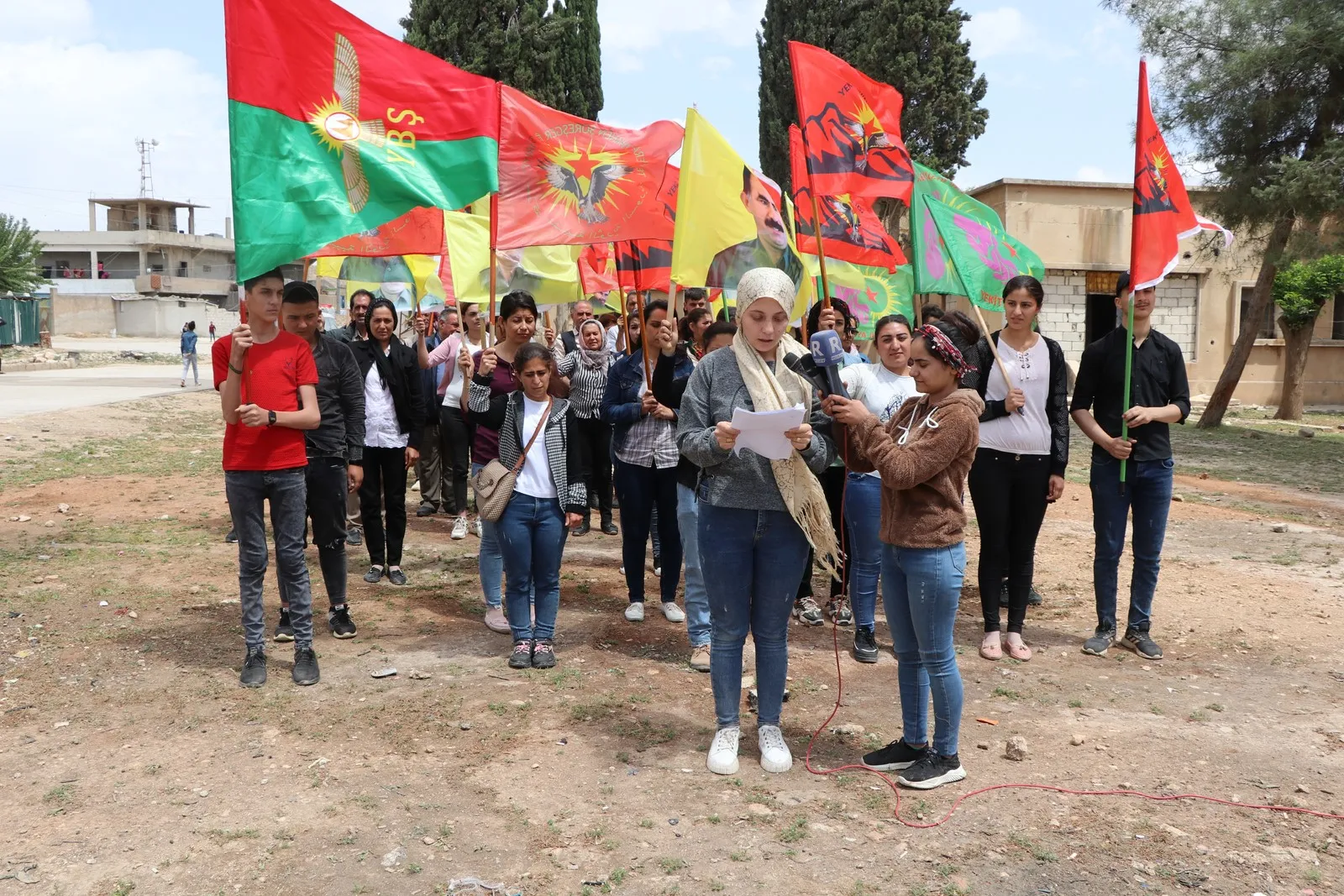 Yekitiya Ciwanên Êzidî ya Kantona Efrînê planên qirkirinê yên li ser Şengalê şermezar kirin