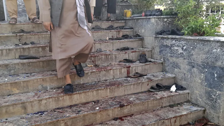 ​​​​​​​Li Kabulê teqînek di hundirê mizgeftekê de pêk hat