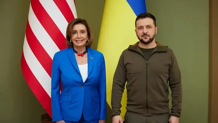 Zelensky bi Nancy Pelosi re civiya