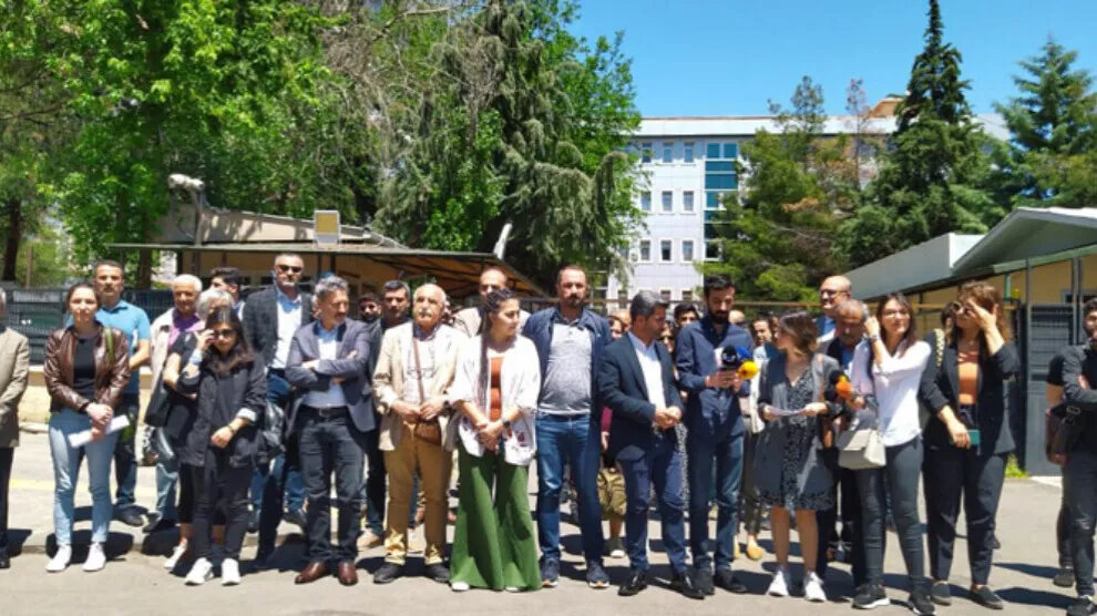 ​​​​​​​Rêxistinên Bakurê Kurdistanê: Polîtîkayên asîmîlasyonê biterikînin