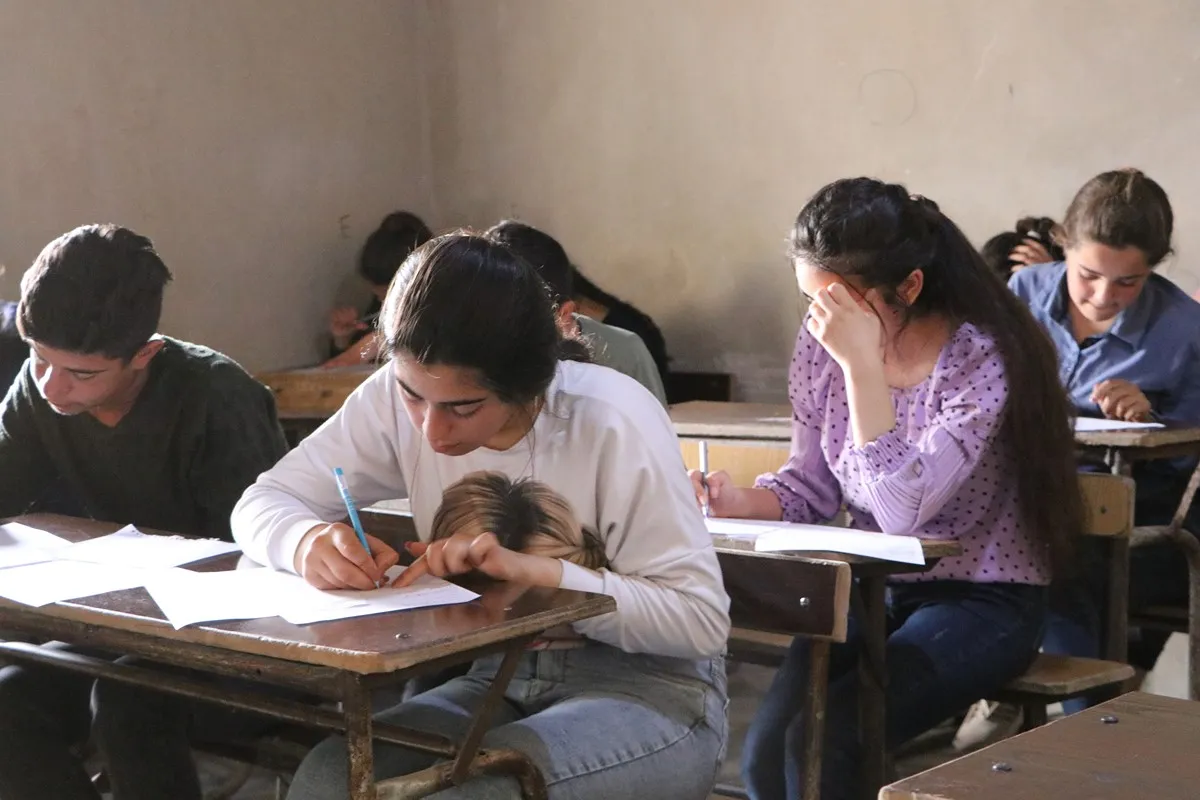 Zêdetirî 14 hezar xwendekar tev li ezmûnên dawiya salê bûn