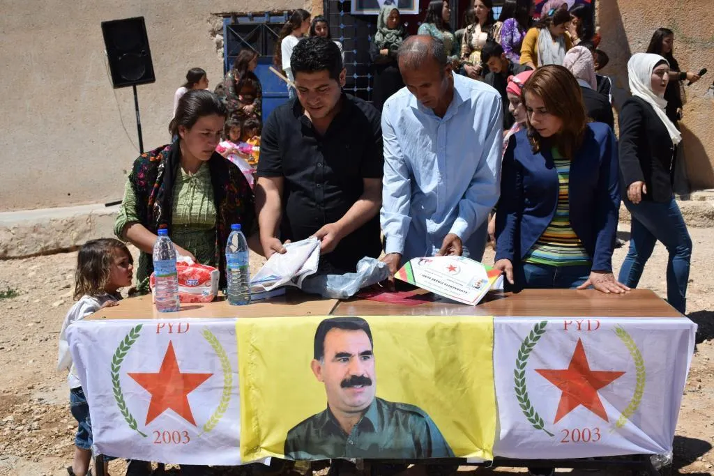 Li Kobanê perwerdeya fêkirina xwendin û nivisandina bi kurdî bi dawî bû