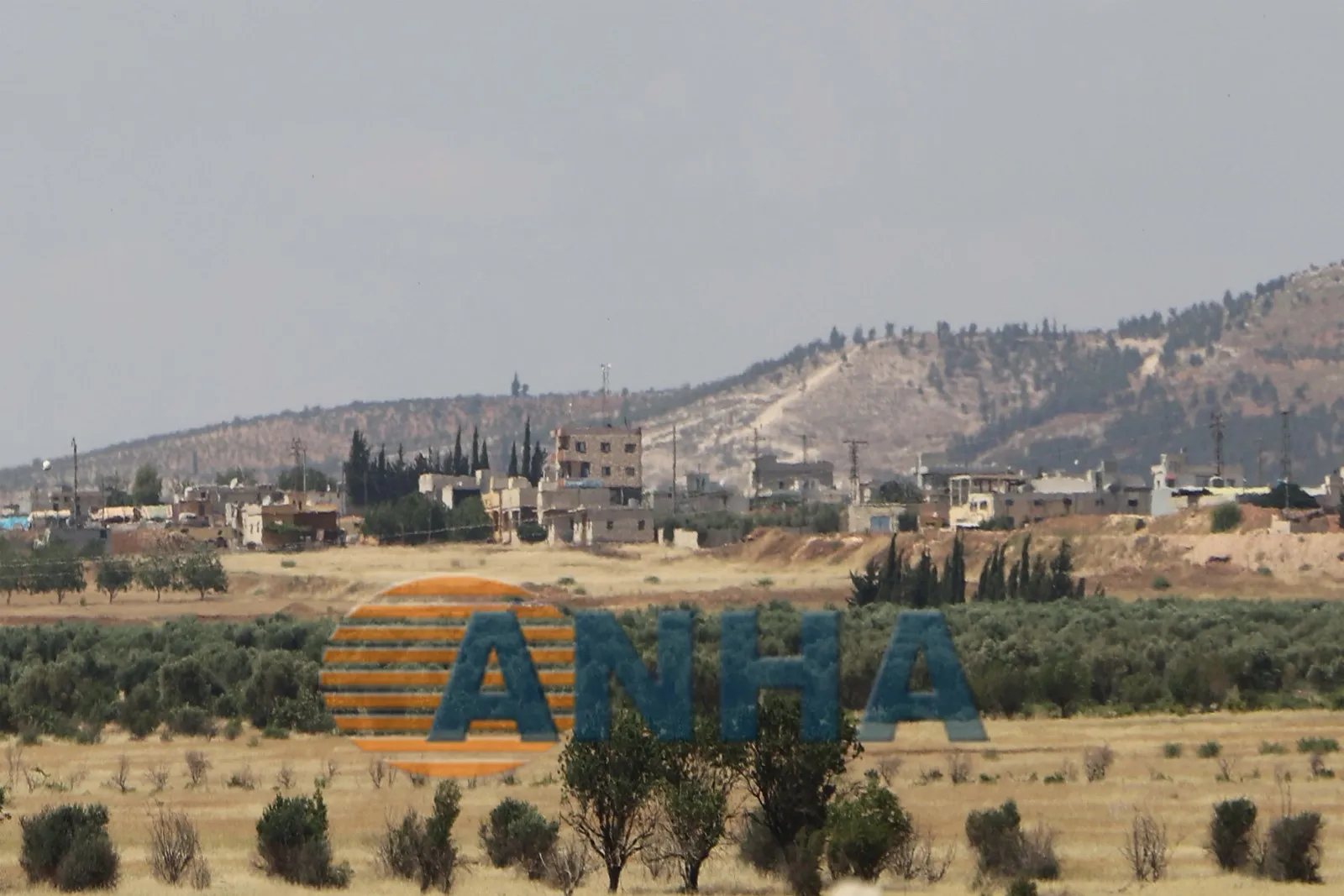 ANHA ji Merenazê de eniyên şer şopandin