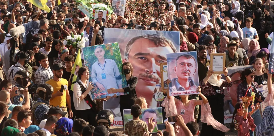 Bi wêne: Merasima oxirkirina şehîd Ferhad Şiblî