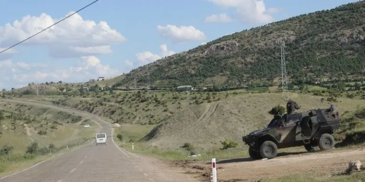 2 leşkerên Tirkiyê li Amedê hatin kuştin