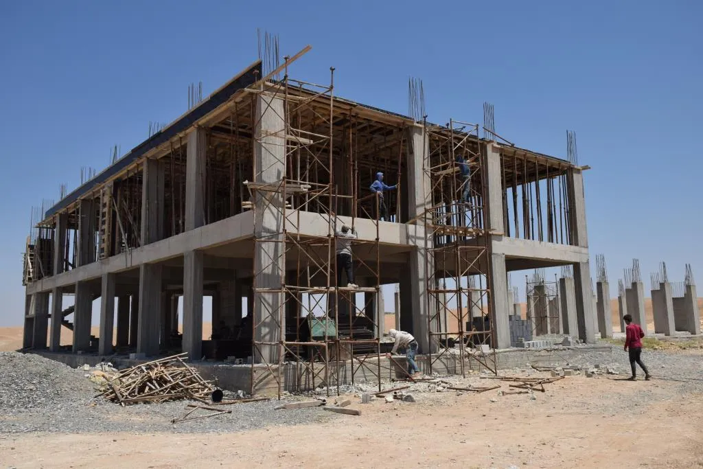 Rêveberiya Xweser xebatên avakirina Zanîngeha Kobanê didomîne