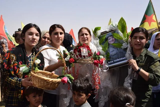 Şêniyên Tibespiyê sersaxî malbata şehîd Avzem Çiya xwest