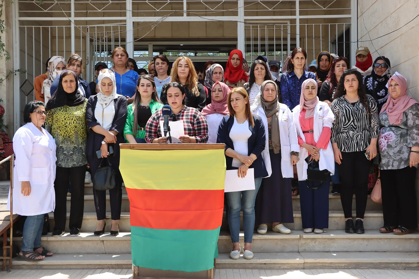 Nivîsgeha Jinan a TEV-DEM: Projeyên mêtîngeriyê yên dewleta Tirk şermezar dikin