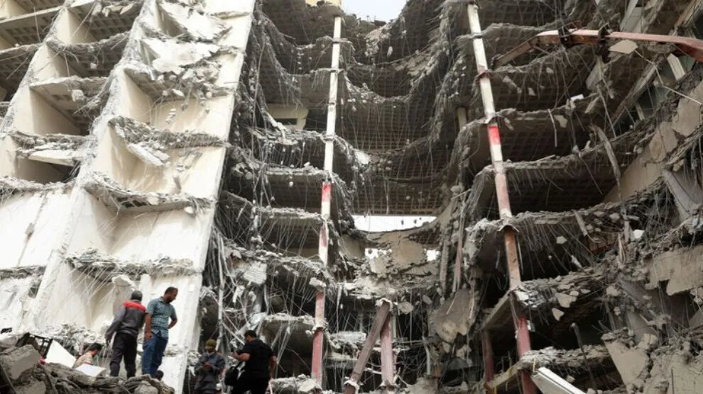 Bîlançoya avahiya hilweşiyayî ya li Îranê giran dibe: 41 kes mirin