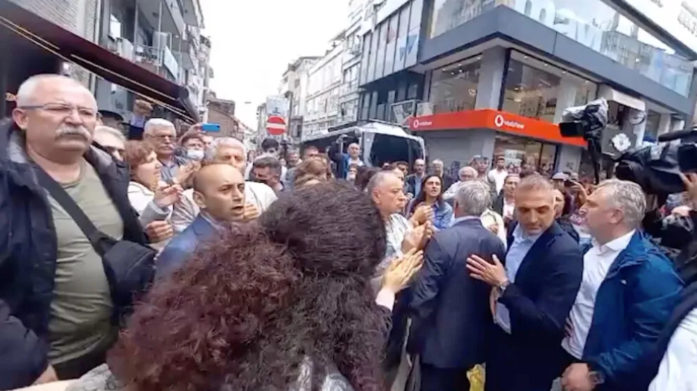 Meşa Gemlîkê ya Stenbolê: Em ê bi hev re tecrîdê bişkînin
