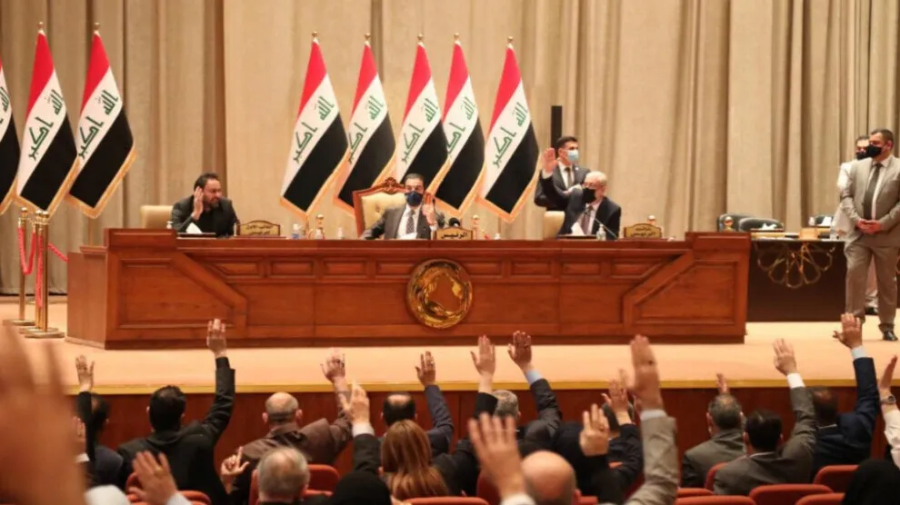 64 parlementerên nû yên Iraqê hatin hilbijartin