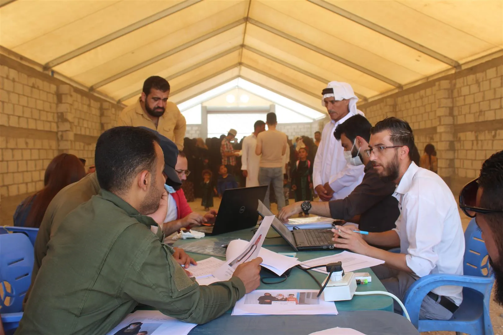 Ji kampa Holê beşeke din a penaberên iraqî derket