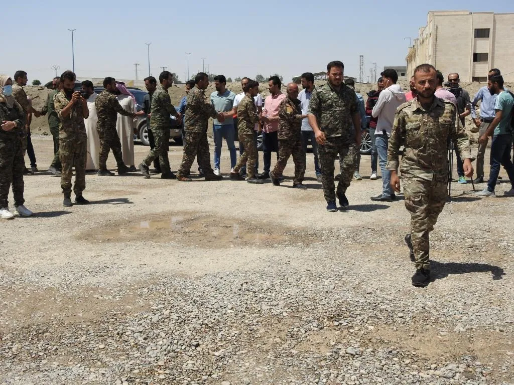Li Reqayê ji bo şehîd Ferhad Şiblî û hevalên wî konê sersaxiyê hat vedan