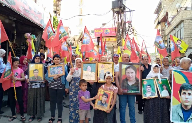 ​​​​​​​Meclîsa Malbatên Şehîdan: Divê hikumeta Şamê Sûriyê biparêze