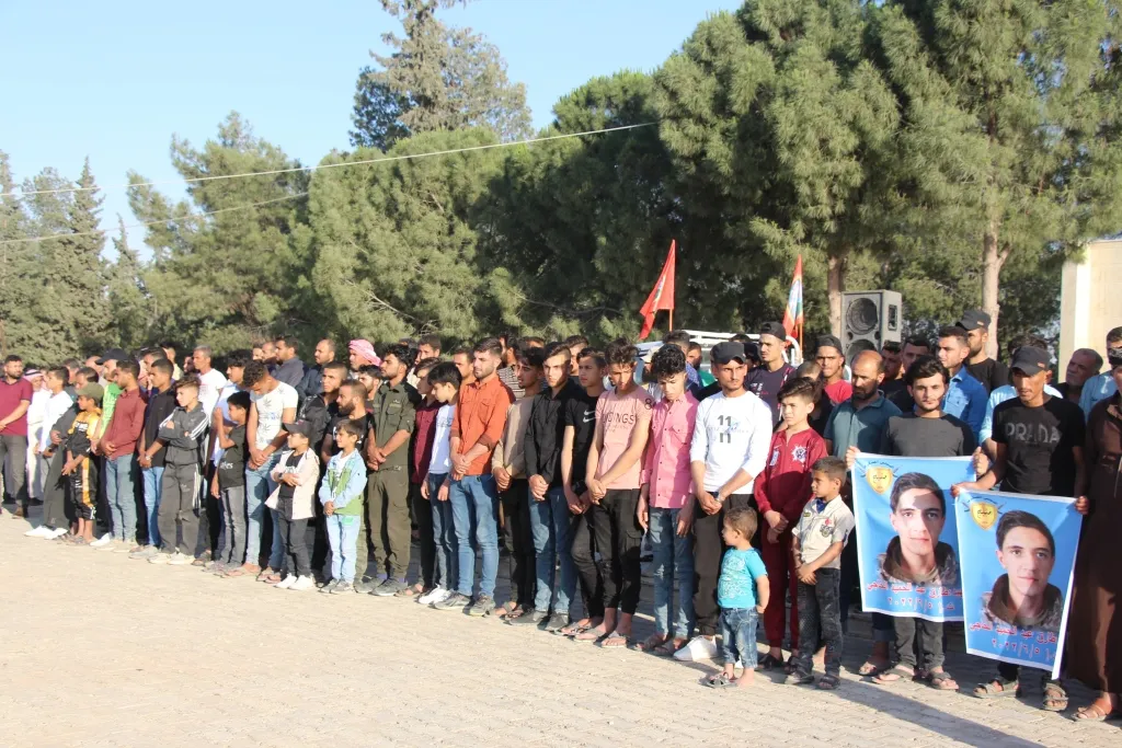 Şervanekî Meclisa Leşkerî ya Minbicê hate oxirkirin