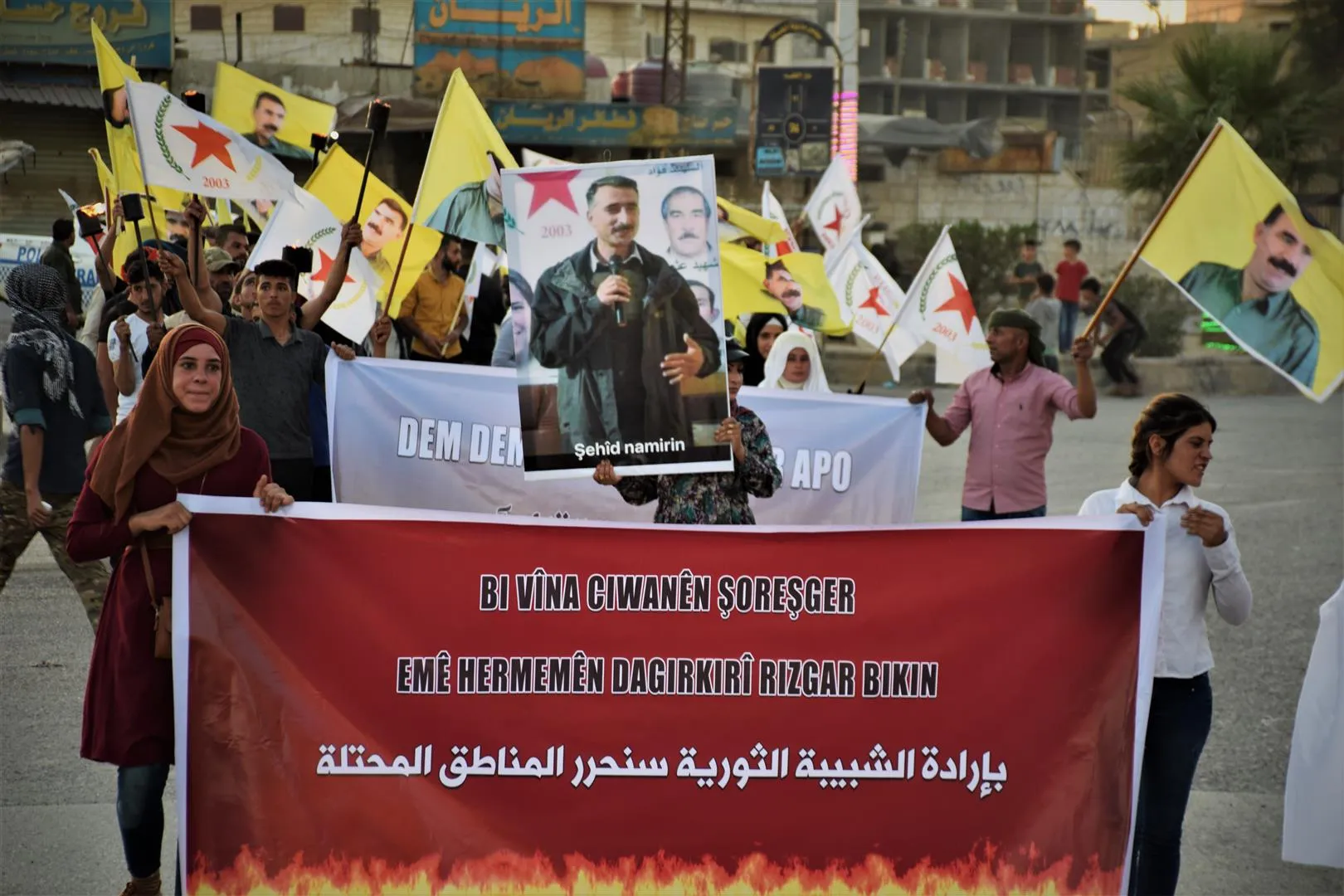 Ciwanên PYD`ê: Heta pêkanîna azadiya fîzîkî ya rêber Ocalan dê çalakiyên me dewam bikin